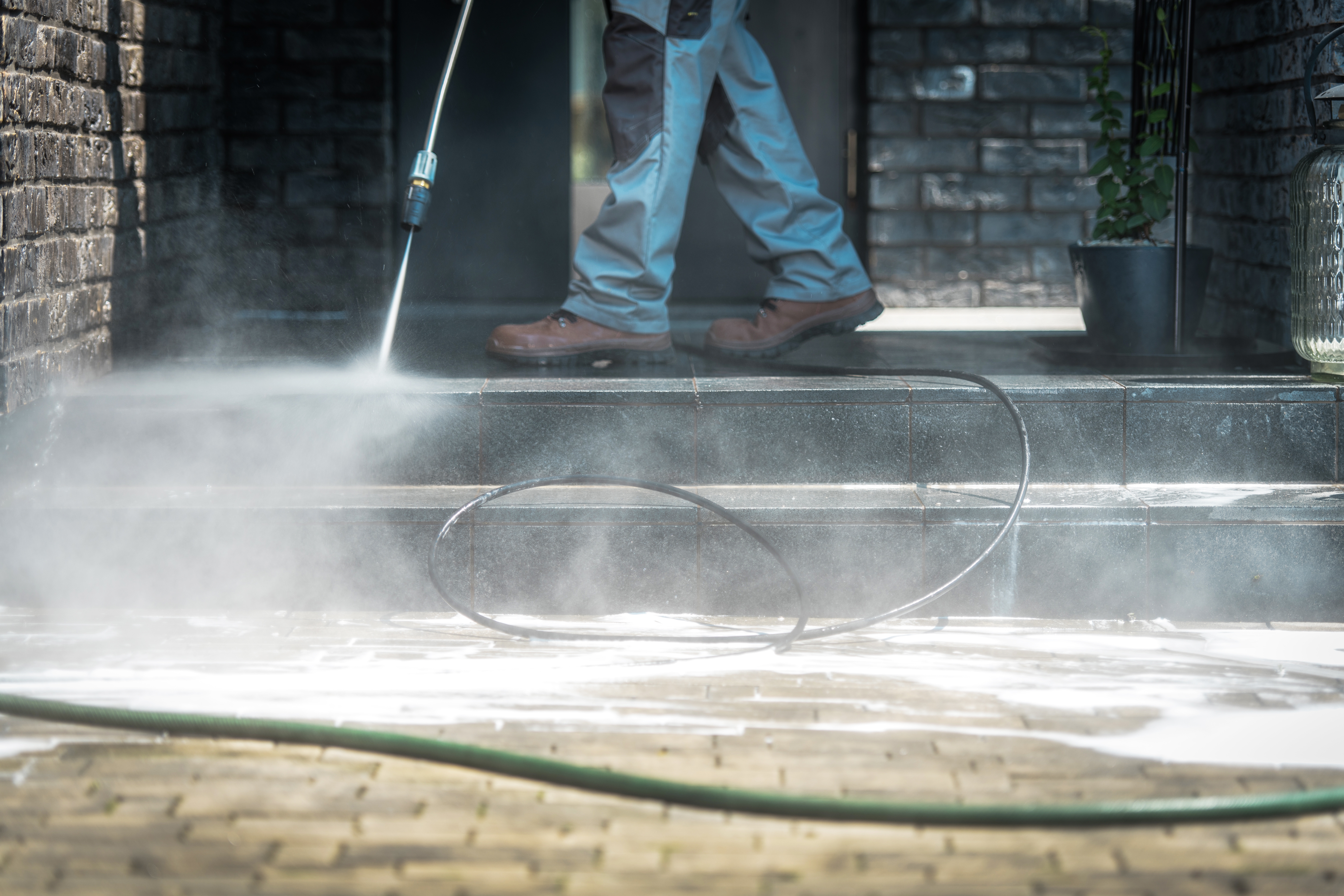 Exterior cleaning service